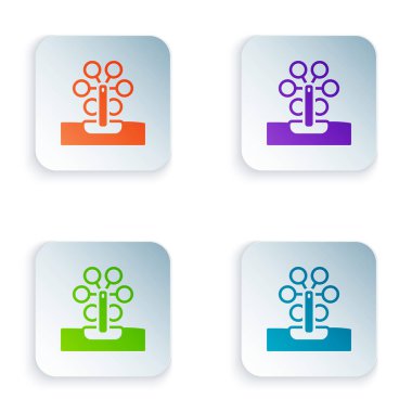 Renkli dönme dolap simgesi beyaz arkaplanda izole edildi. Eğlence parkı. Çocuklar için eğlence parkı, eğlence parkı. Kare düğmelere renkli simgeleri yerleştir. Vektör.