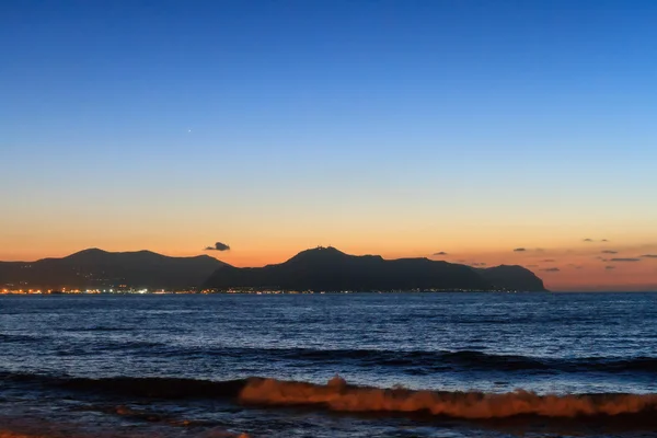 Tramonto sulla baia di Palermo — Foto Stock