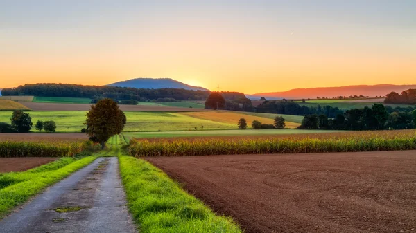 Encantador nascer do sol de outono na Baviera, Europa — Fotografia de Stock