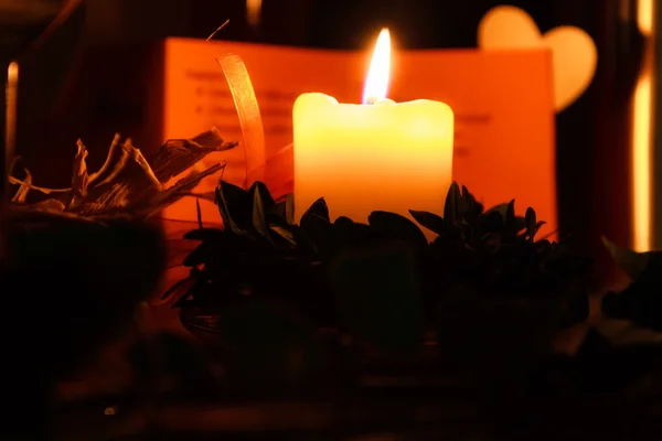 Candle with Heart — Stock Photo, Image