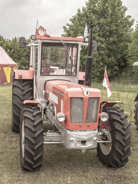 Vintage Oldie Tractor. Sepia Tone. German Craftsmanship — Stock Photo, Image