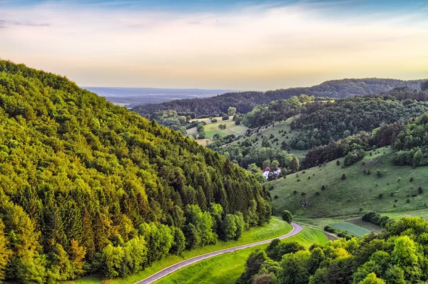 Fantástico paisaje de primavera de Franconia — Foto de Stock