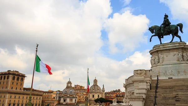 Vittorio emanuele II anıtı. — Stok fotoğraf