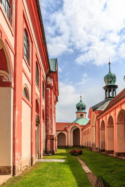 Pelgrimtochten kerk van maria kulm in de Tsjechische Republiek — Stockfoto