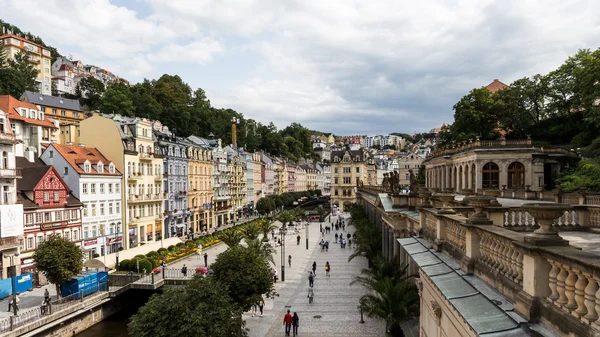 A karlovy vary Karlovy Vary történelmi épületek — Stock Fotó