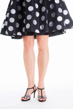 güzel bacaklar, güzel kıyafet