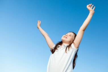 sevimli küçük kız çok mutlu olmak