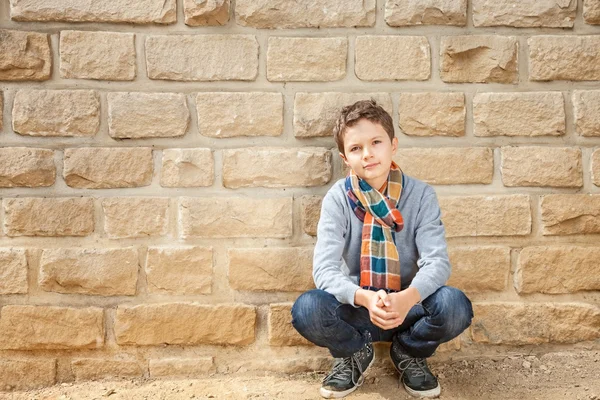 魅力的な 10 代の少年 — ストック写真