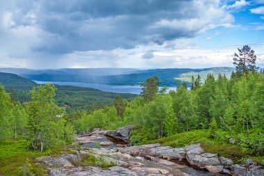 Norveç peyzaj üzerinde göster