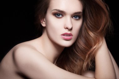 parlak kozmetik kız