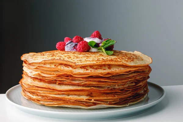 Close Delicious Pancakes Fresh Mango Raspberries Yogurt Mint Honey Light — Stockfoto