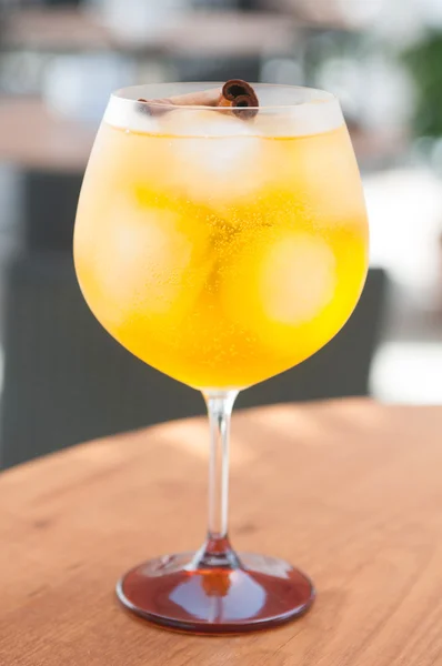 Smakfull cocktail – stockfoto