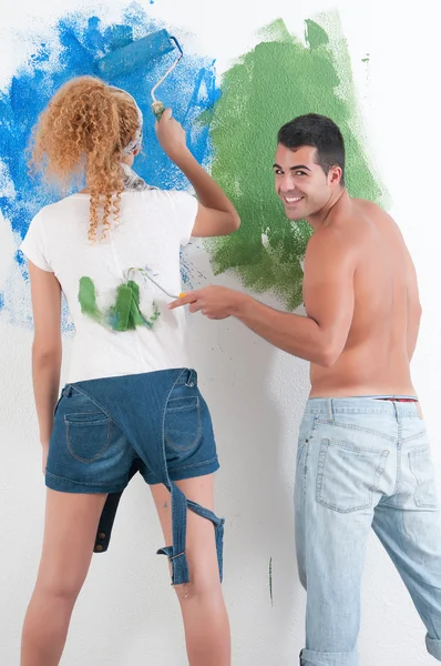 Retrato de pintura de casal em casa — Fotografia de Stock