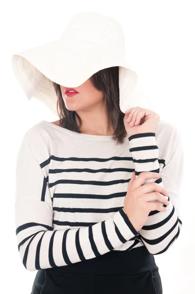 Mujer con sombrero blanco — Foto de Stock