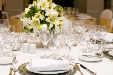 görkemli bir masa bir düğün kutlamaları için ayarla