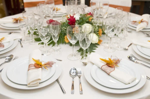 Ensemble de table fantaisie pour une célébration de mariage — Photo