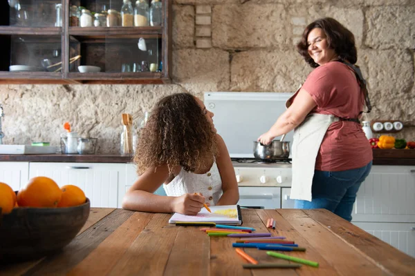 Multiracial Family Sharing Time Kitchen Home — Stock Photo, Image