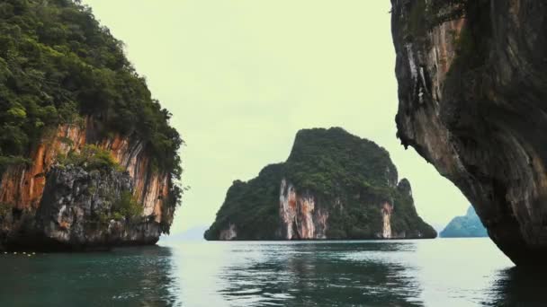 Vápencové Ostrovy Zálivu Phang Nga Thajsku Úžasná Příroda Malebný Pohled — Stock video