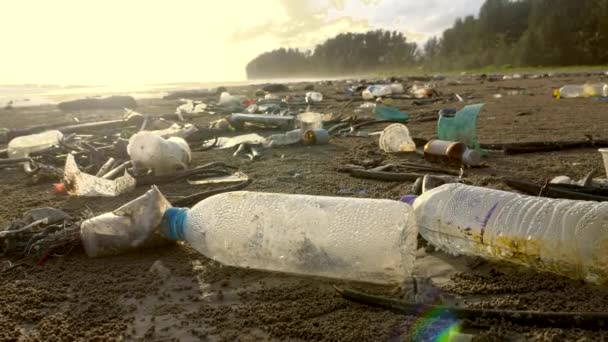 Close View Plastic Trash Sea Coast Polluted Dirty Coastline Sunset — Stock Video