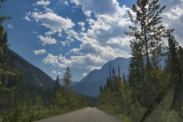 View Bow Valley Parkway Banff National Park Canada — Stock Photo, Image