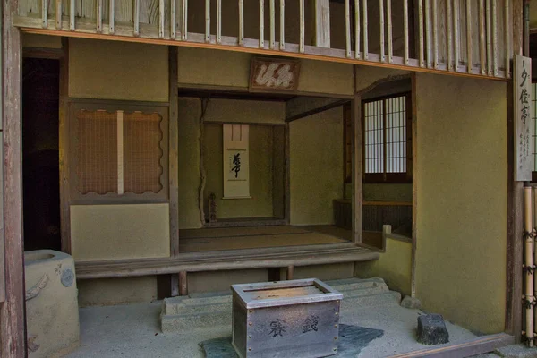 Egy Teázó Kinkakuji Templomban Kiotó Japán — Stock Fotó