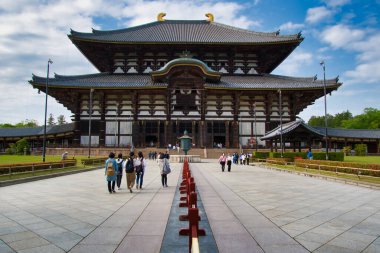 Todai-Ji Tapınağının Büyük Buda Salonu. Nara Japonya