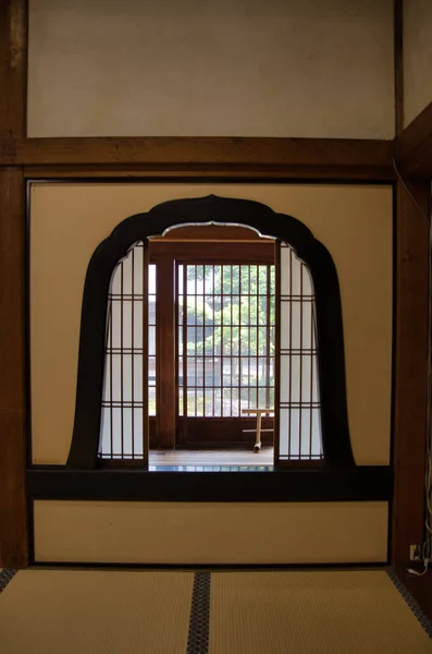Окно Фонаря Внутри Храма Киото — стоковое фото