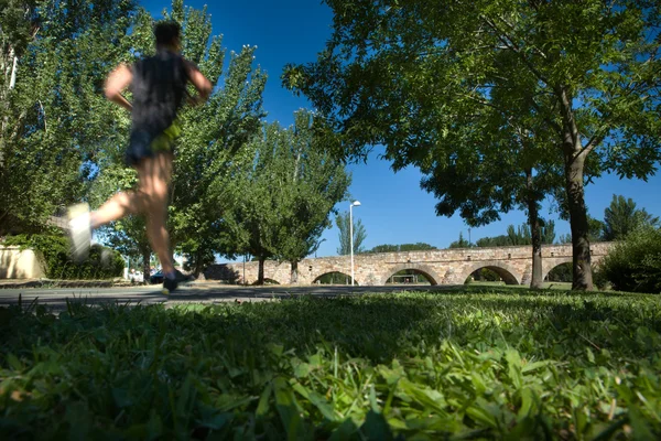 Hombre corriendo — Foto de Stock