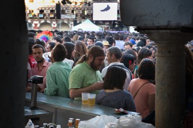 kemerler üzerinden Sahne Alanı'nın görüntüleme