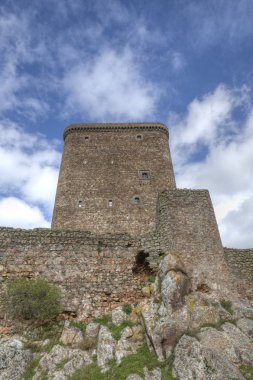girişinden kule