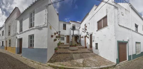 Kreuzung auf den Straßen von feria, badajoz — Stockfoto