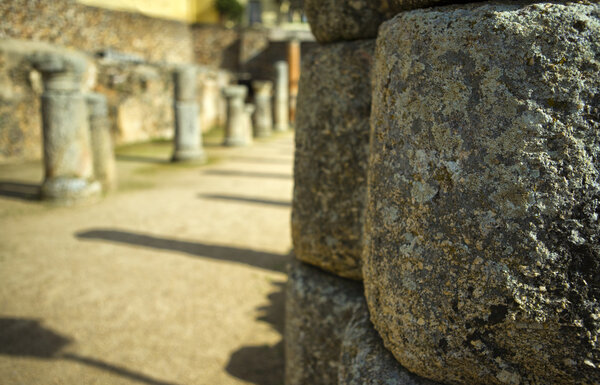 Деталь колонн садов
