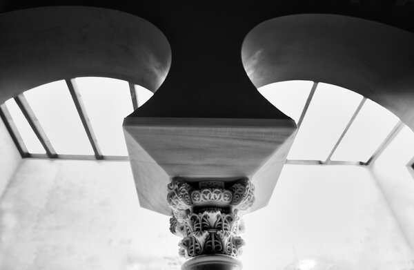 Две горные арки
