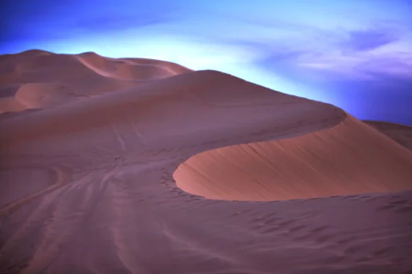 O céu cai sobre o deserto — Fotografia de Stock