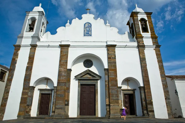 Corra para a igreja — Fotografia de Stock