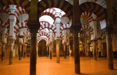 Arapça kemerler koridor