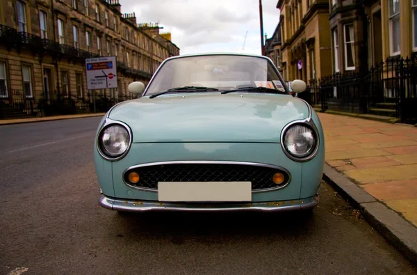 Allez bébé conduis ma voiture — Photo