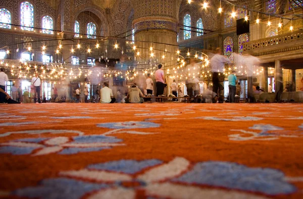 Ora di preghiera a Sultanahmet — Foto Stock