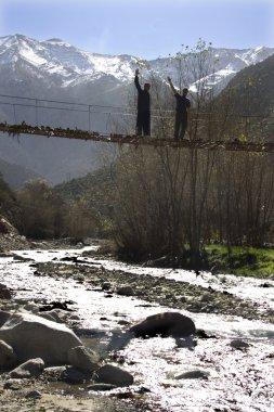 kablo Köprüsü'nde erkek