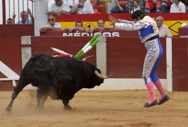 Banderillero no ar — Fotografia de Stock