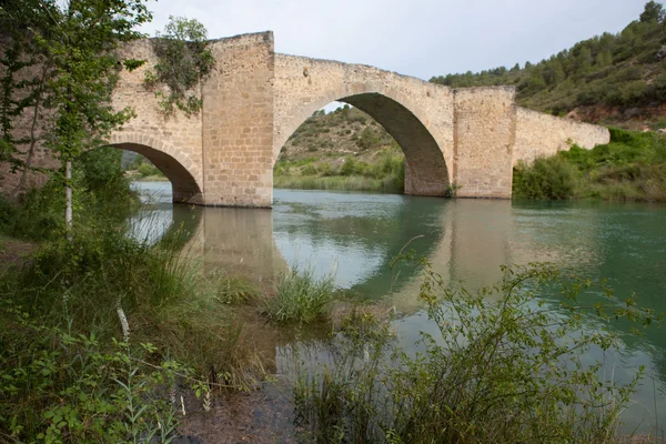 Ponte velha de Aunon — Fotografia de Stock