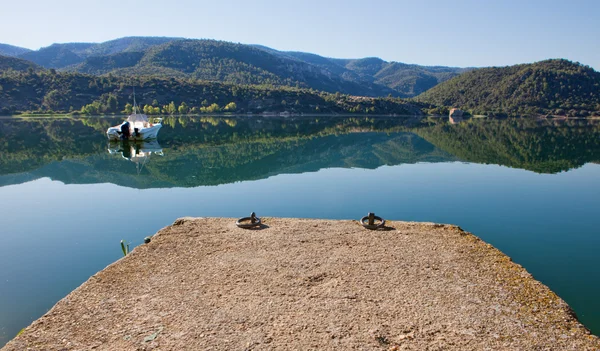 Concret pier landscape — Stock Photo, Image