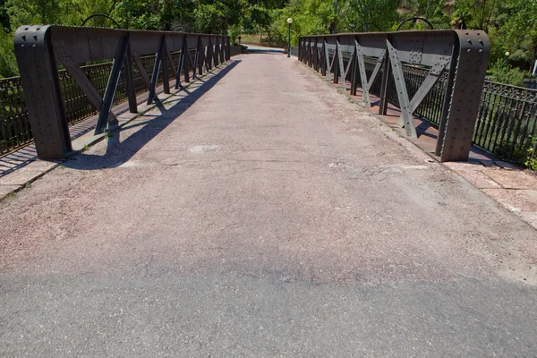 Bolarque iron bridge — Stockfoto