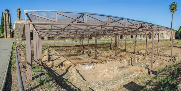 Termae Romano Permanece Lado San Lazaro Aqueduto Merida Espanha — Fotografia de Stock