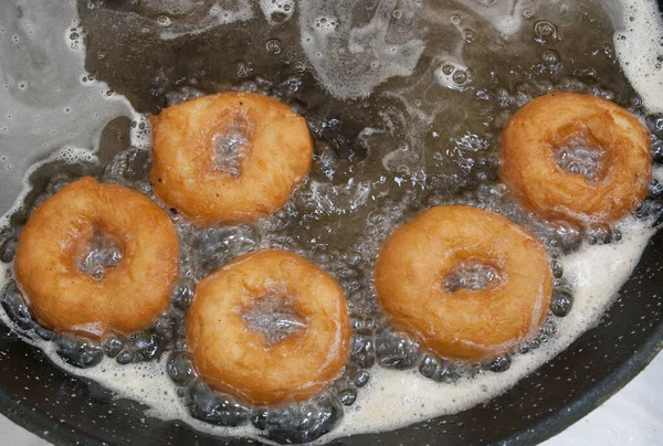 Ausarbeitung Von Typisch Spanischen Gebratenen Donuts Oder Roscas Fritas Gesamtübersicht — Stockfoto