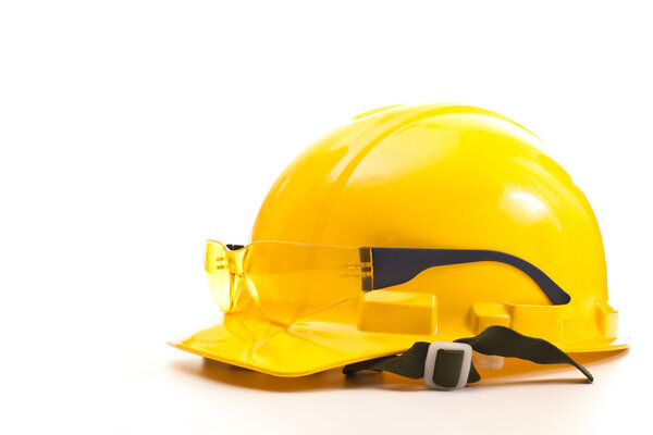 Безопасность труда
