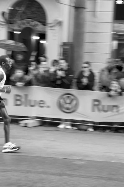 Prag maraton 2014 yılında b&w — Stok fotoğraf