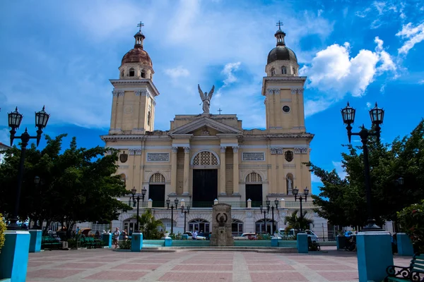 Merkez meydanında: santiago de cuba, cuba
