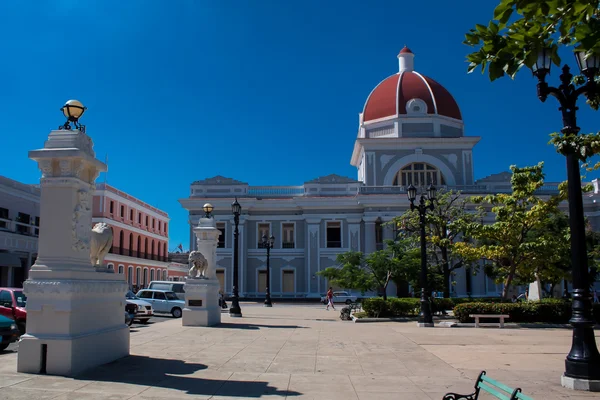 Cienfuegos plaza merkezi kare — Stok fotoğraf