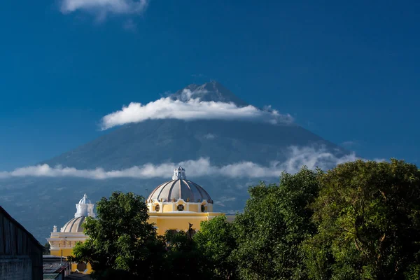 Iglesia de la Merced Antigua Guatemala — Stock Photo, Image